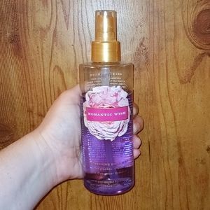VS Romantic Wish Mist